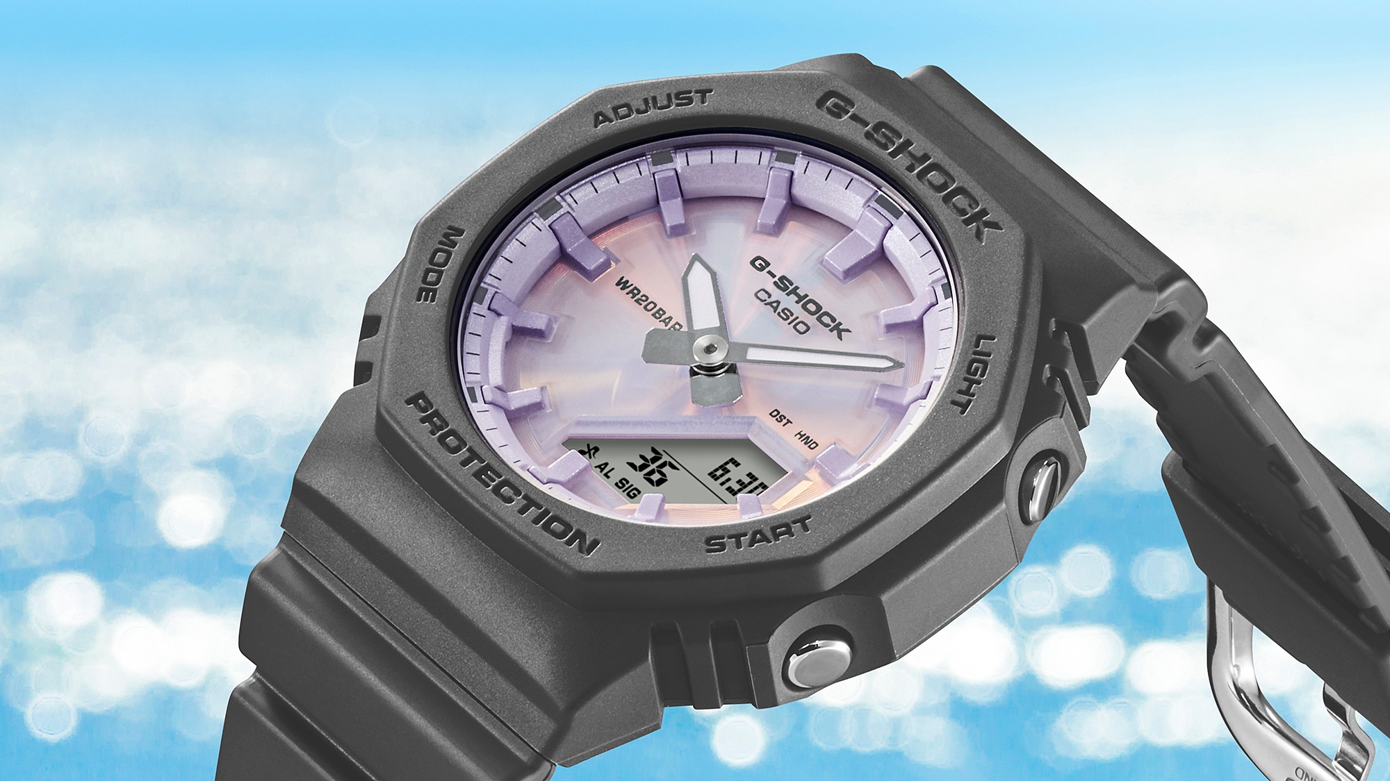 Casio G-Shock 腕時計 日本伝統の「兜」をモチーフとした、チタン製G-SHOCKが堂々登場