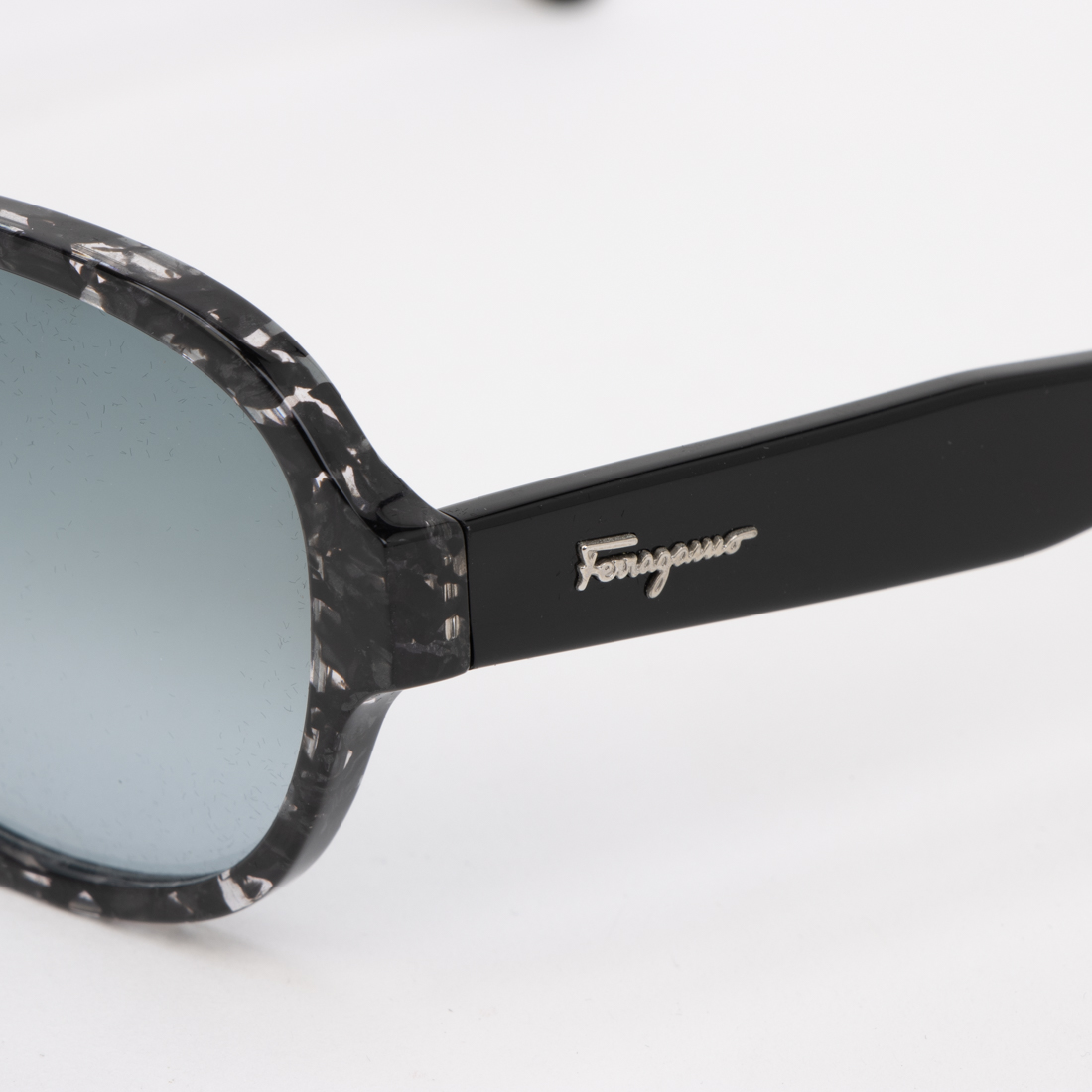 セール】サルバトーレフェラガモ Salvatore Ferragamo