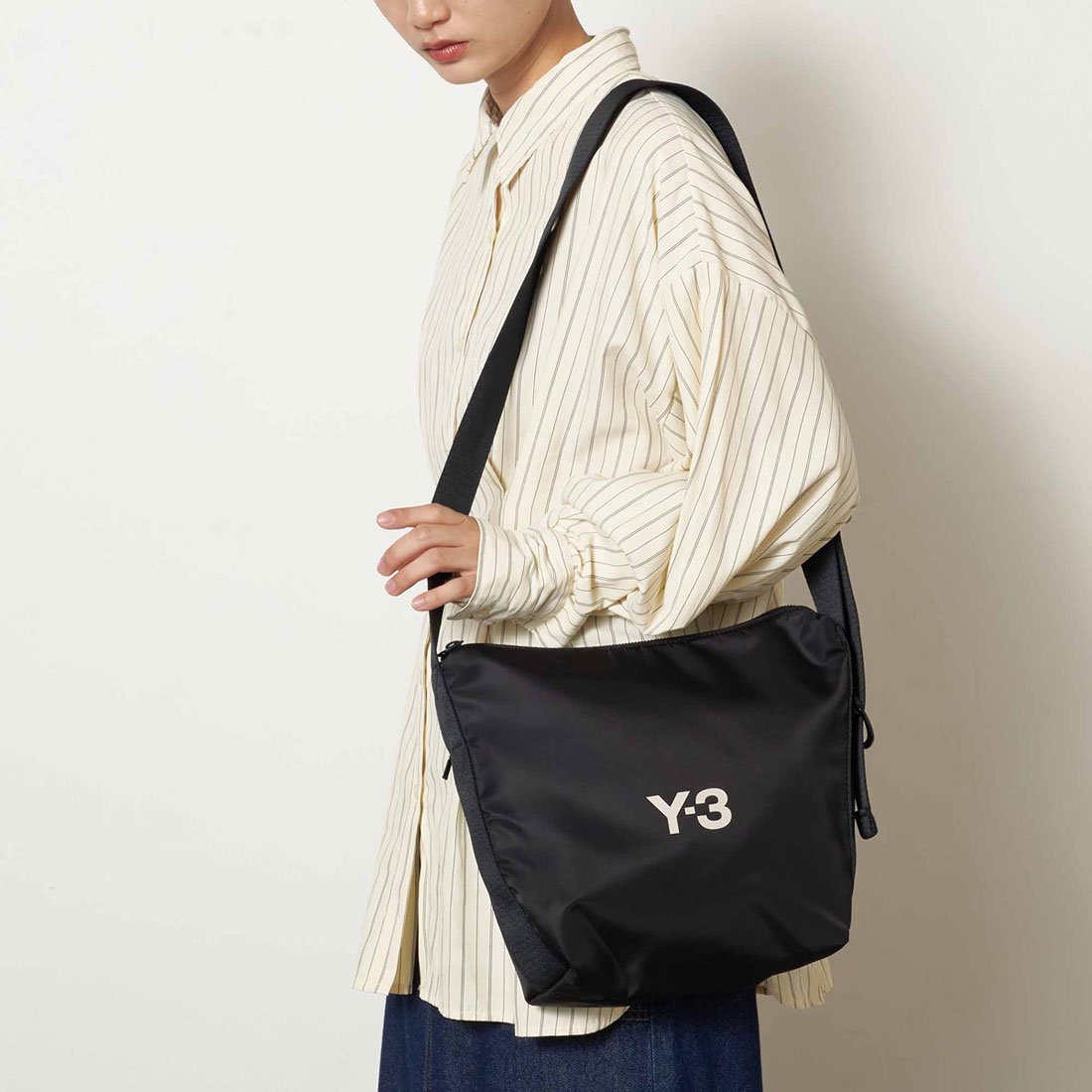 セール 22%OFF】ワイスリー Y－3 ショルダーバッグ ロゴ SACOCHE