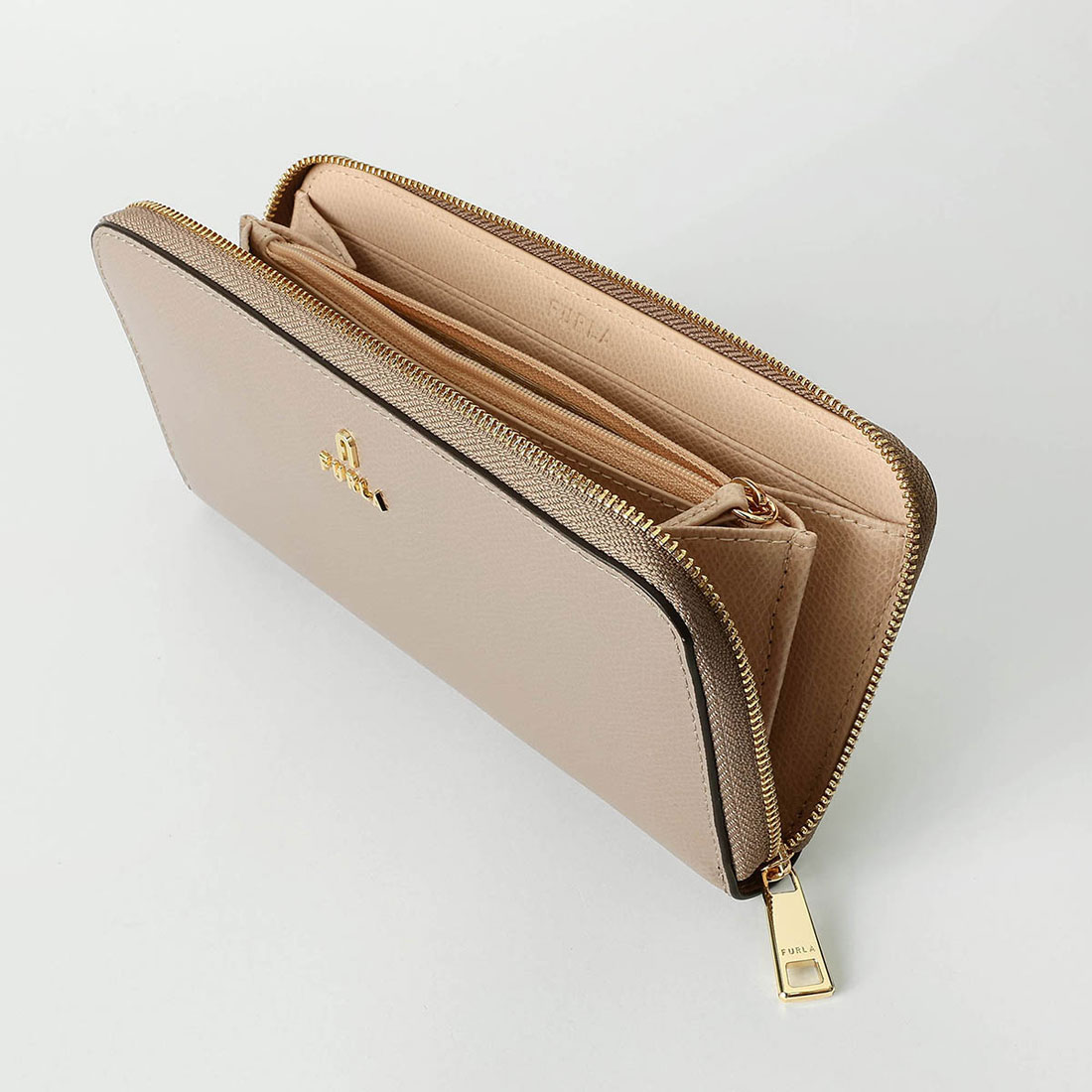 Amazon | [フルラ] 長財布 カメリア CAMELIA ラウンドジップ