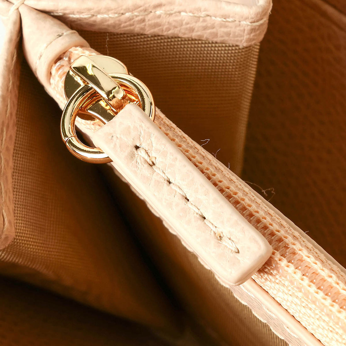 セール】フルラ FURLA 長財布(ラウンドファスナー) カメリア XL