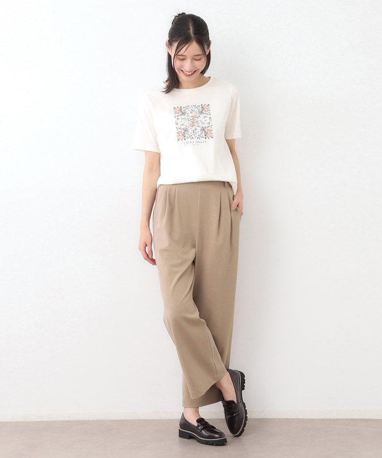 ローラ　アシュレイ　デニムスーツ ローラ アシュレイ LAURA ASHLEY デニムジャケット （ダーク