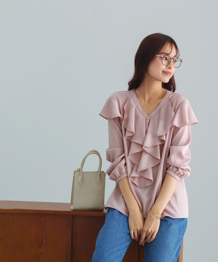 ホワイトジョーラ WHITE JOOLA 【 洗える 】 ソフトツイル・ラッフルフリルモードブラウス （ピンク） ホワイトジョーラ WHITE JOOLA 【 洗える 】 ソフトツイル