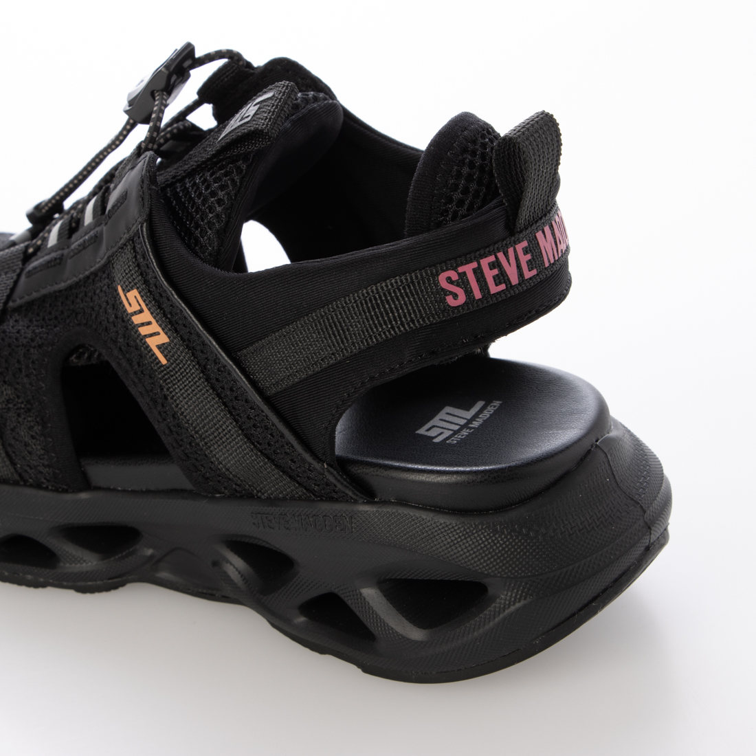 【Steve Madden】レジャー装飾サンダル スティーブ マデン STEVE MADDEN デザインソールスポーツ