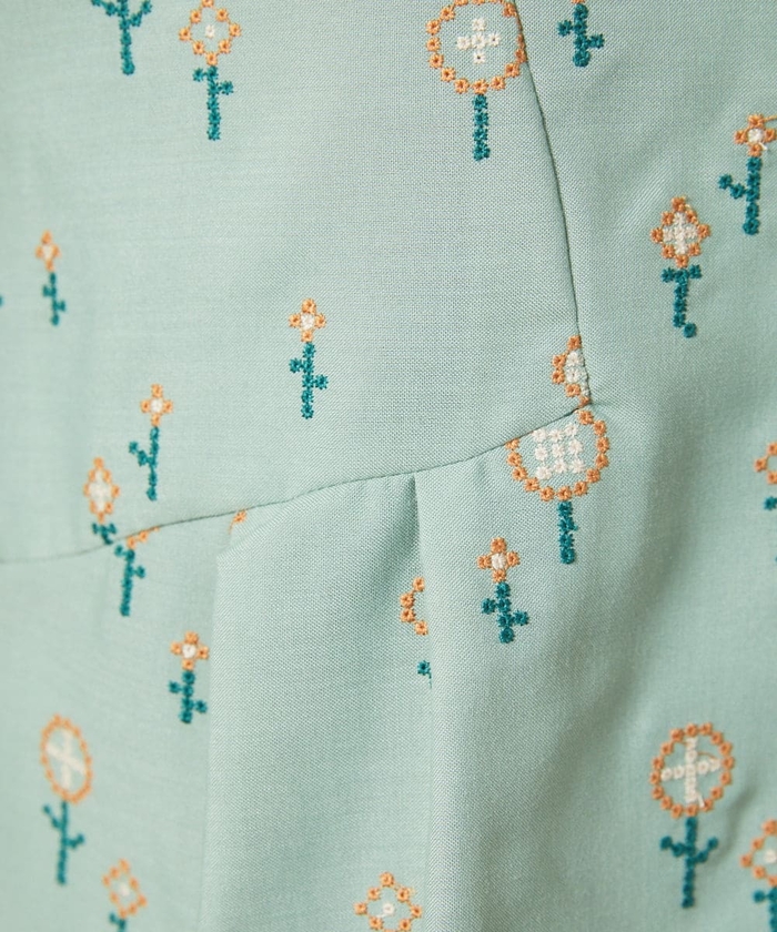 Escaleras de flores フラワー総刺繍ブラウス(508389131