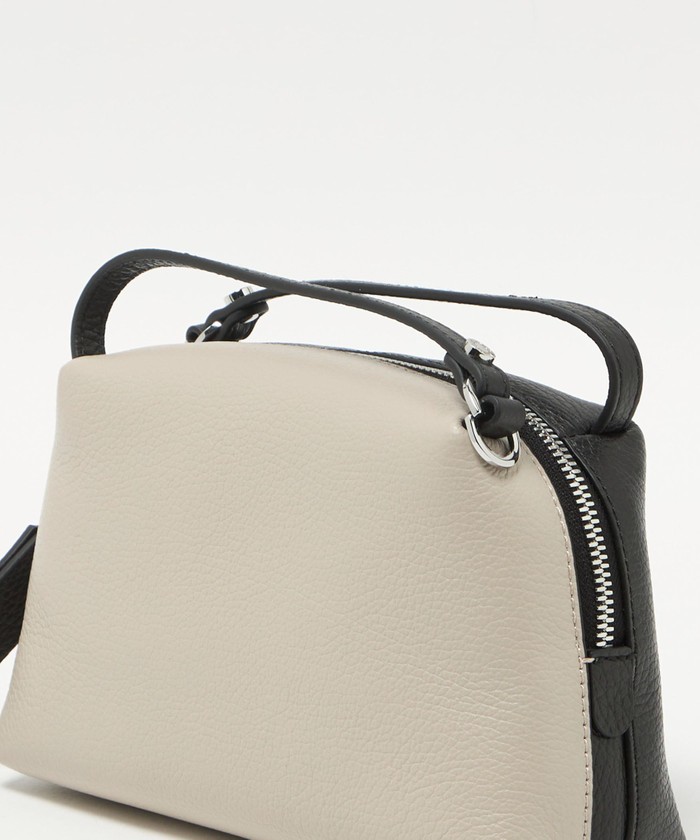 美品✨限定色GIANNICHIARINIALIFAバッグ完全正規品・アローズ購入 美品✨限定色GIANNICHIARINIALIFAバッグ完全正規品・アローズ購入