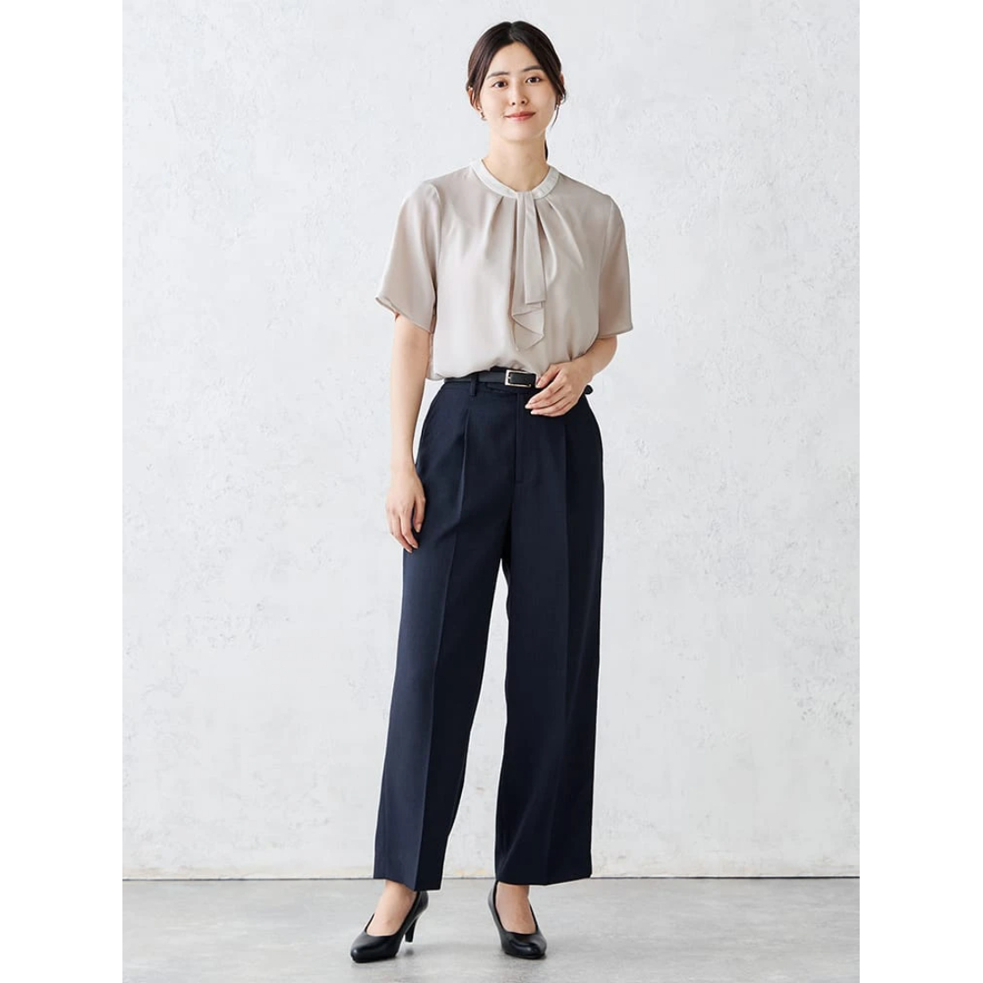 パーフェクトスーツファクトリー Perfect Suit FActory チューリップスリーブブラウス （オフホワイト） パーフェクトスーツファクトリー Perfect Suit FActory