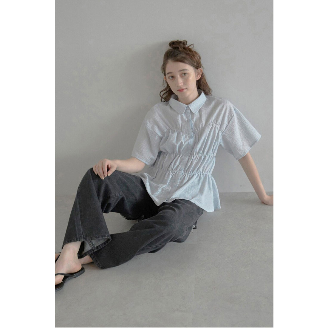 ボンジュールサガン BONJOUR SAGAN bustier style shirt / シャーリングビスチェ風ストライプシャツ （LIGHT-BL ボンジュールサガン BONJOUR SAGAN bustier style shirt