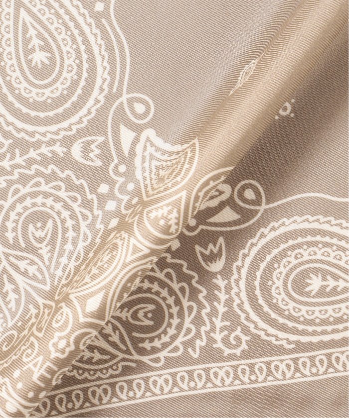 予約》【AENEIS/エネス】MINIMAL BANDANA SILK SCARF 48CM