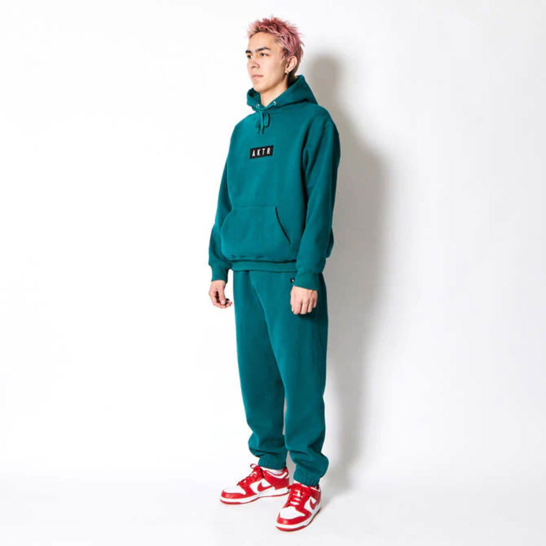 アクター AKTR AKTR LOGO SWEAT PANTS (アクター ロゴ
