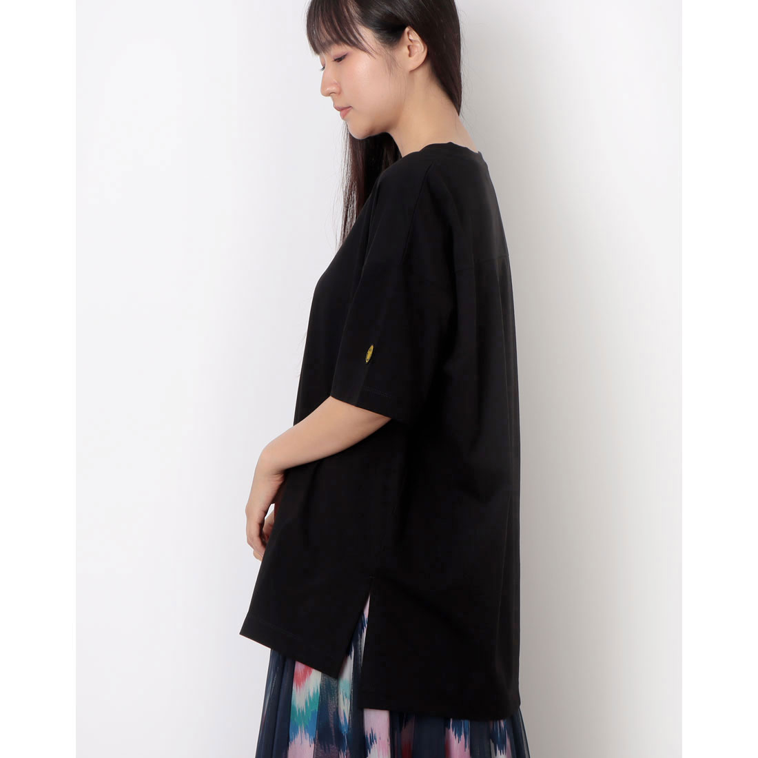 アルディラ AL・DI・LA 【洗える】英字ビックロゴ×スマイルTシャツ （01-オフ） 洗える】英字ビックロゴ×スマイルTシャツ | アル・ディ・ラ(AL