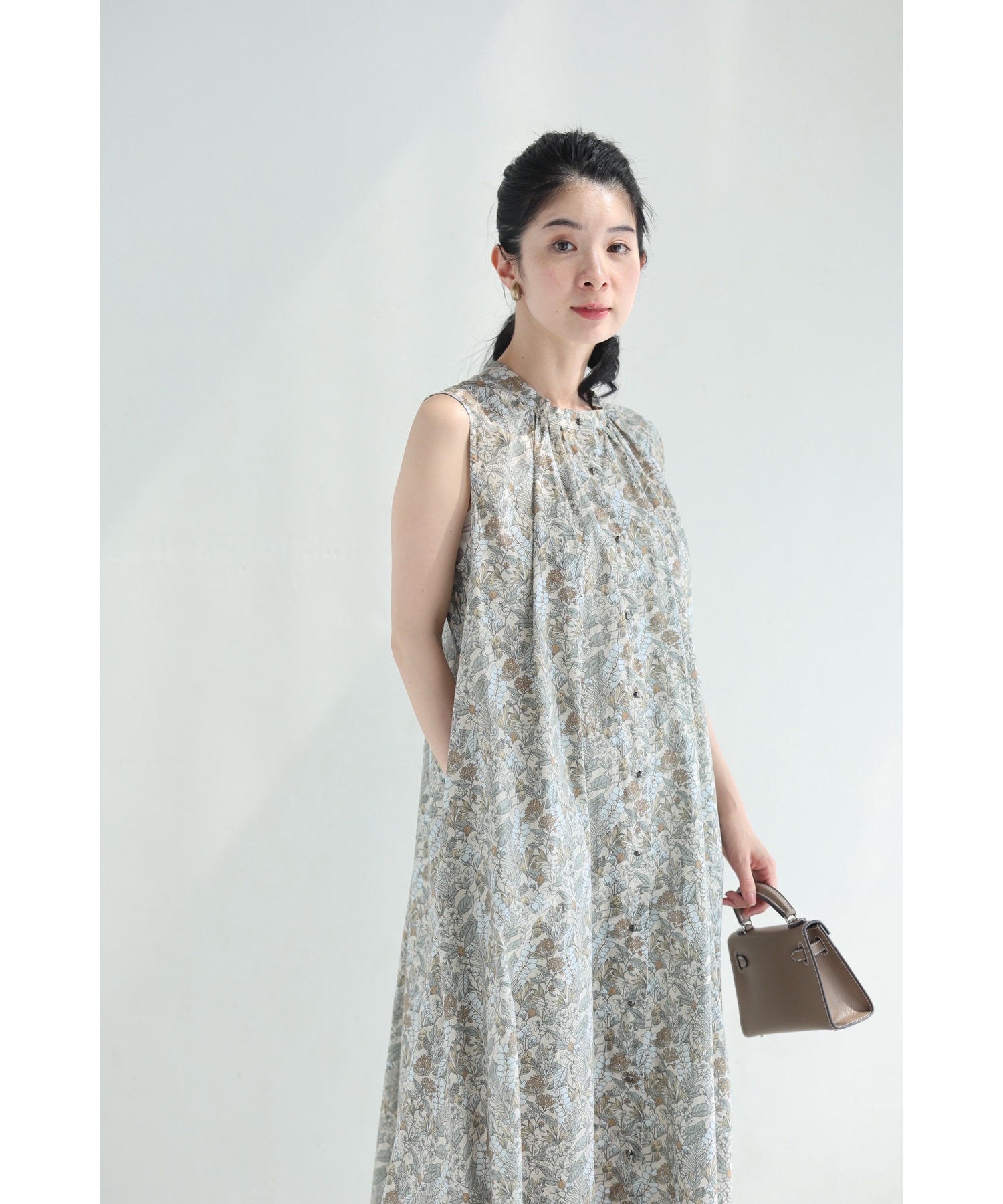 昭和レトロボタニカル柄長袖ロングワンピース透け素材渋かわブラウン11号af VINTAGE - 昭和レトロボタニカル柄長袖ロングワンピース透け素材