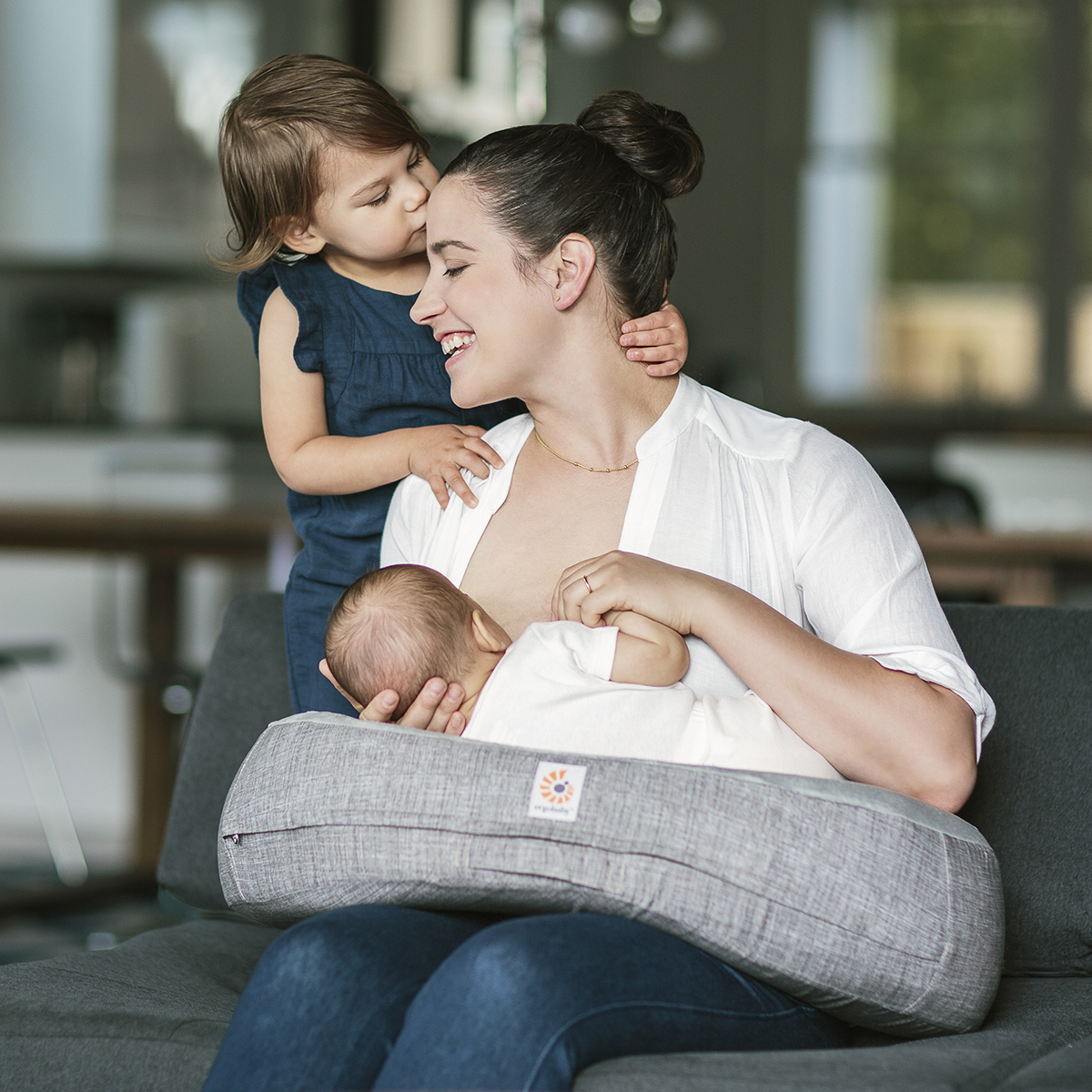 エルゴベビー Ergobaby ナチュラルカーブ・ナーシングピロー
