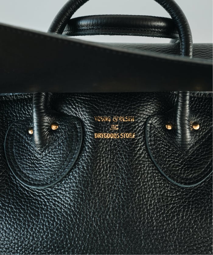 予約》YOUNG & OLSEN 別注 エンボスレザー フラップ トート