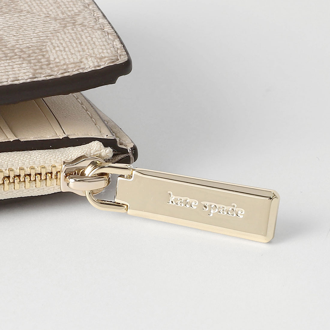 kate spade NEWYORK 財布 二つ折り ベージュ ケイトスペード セール】ケイトスペードニューヨーク kate spade new york 2