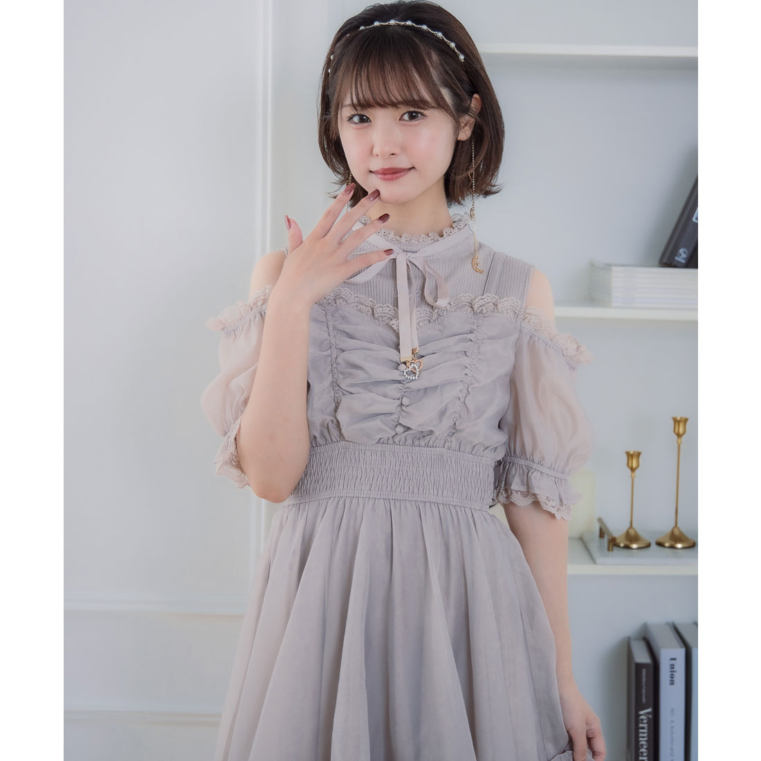 andrea & Co アイボリー 新品AUBREYレースレイヤードワンピース andrea & Co アイボリー 新品AUBREYレースレイヤードワンピース