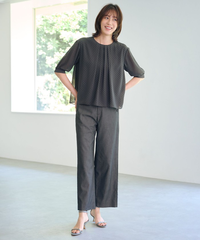 【24AW/通勤におすすめ/洗える】フロッキードット柄フレアスリーブカットソー フロッキードット柄フレアスリーブカットソー/洗える(カットソー