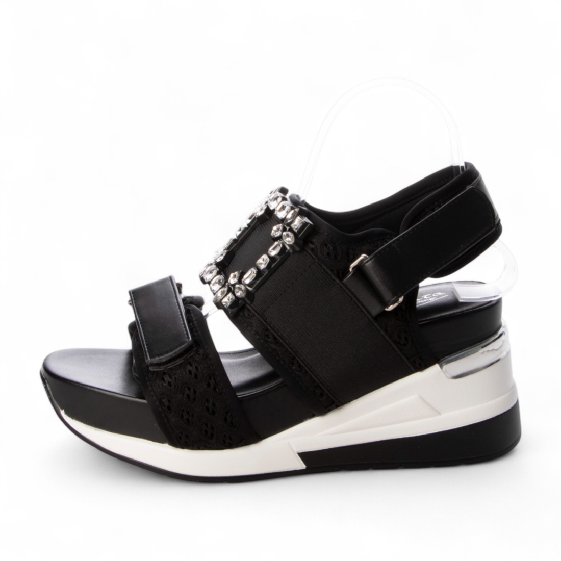 PRADA ウェッジヒールサンダル プラダ ホワイトウェッジサンダル 6cmヒール - メルカリ