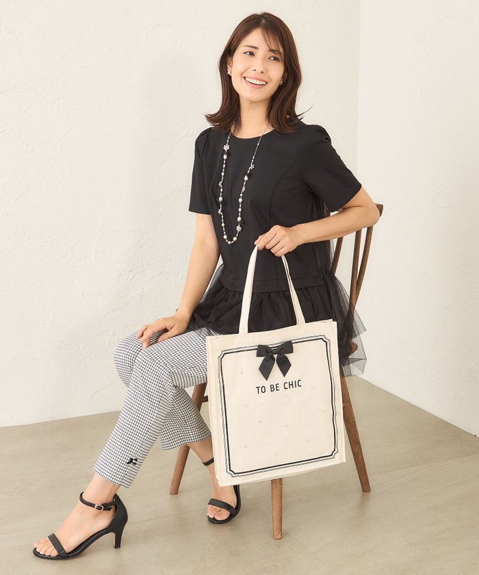 TO BE CHIC トゥービーシックチュニック　大きいサイズ46 TO BE CHIC - TO BE CHIC トゥービーシック フリル付きホワイト