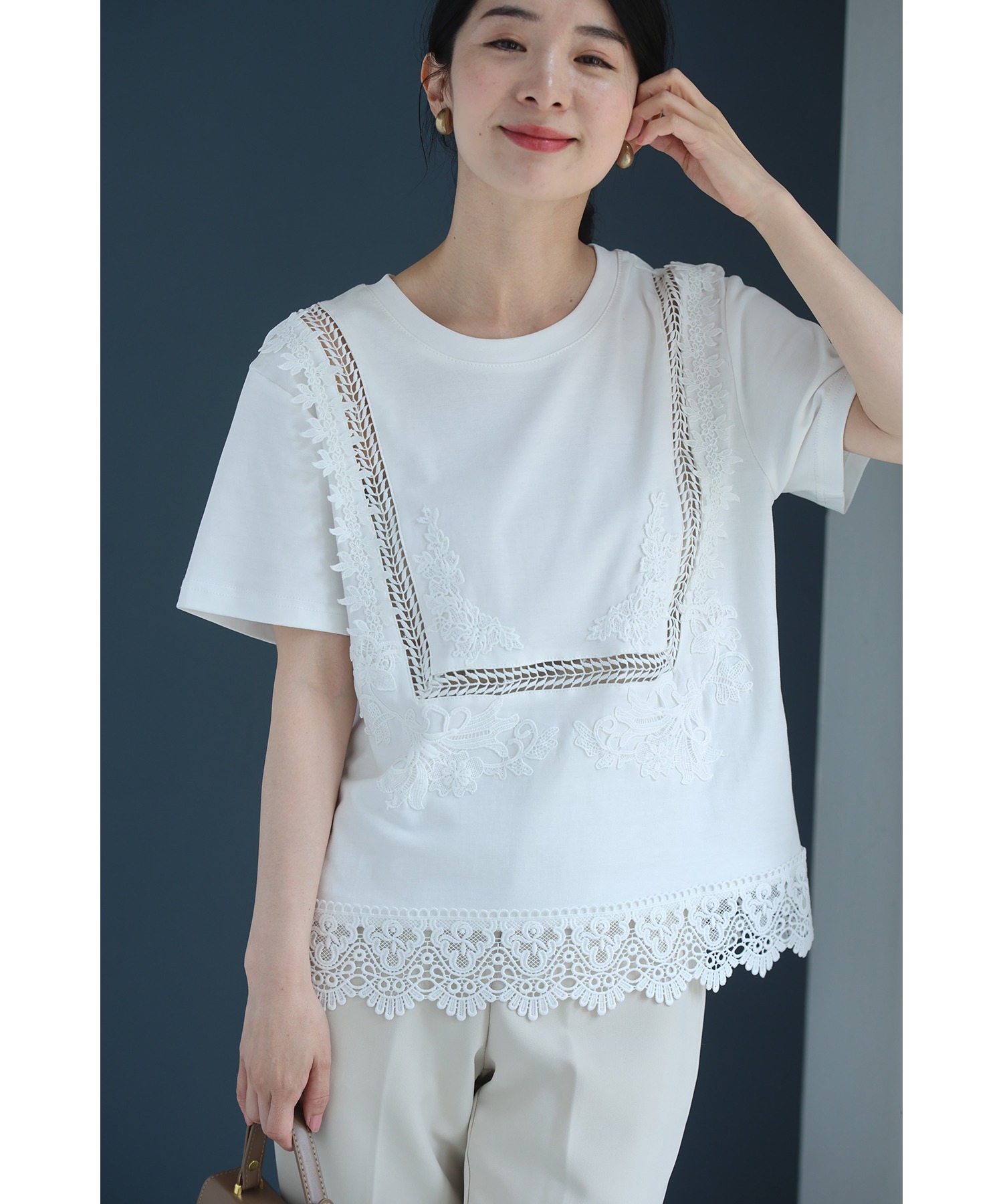 【美品】45R◾️ アイスコットンのニットレースTシャツ（ホワイト） カワイイ CAWAII 日常にひと匙のエレガント レースTシャツ