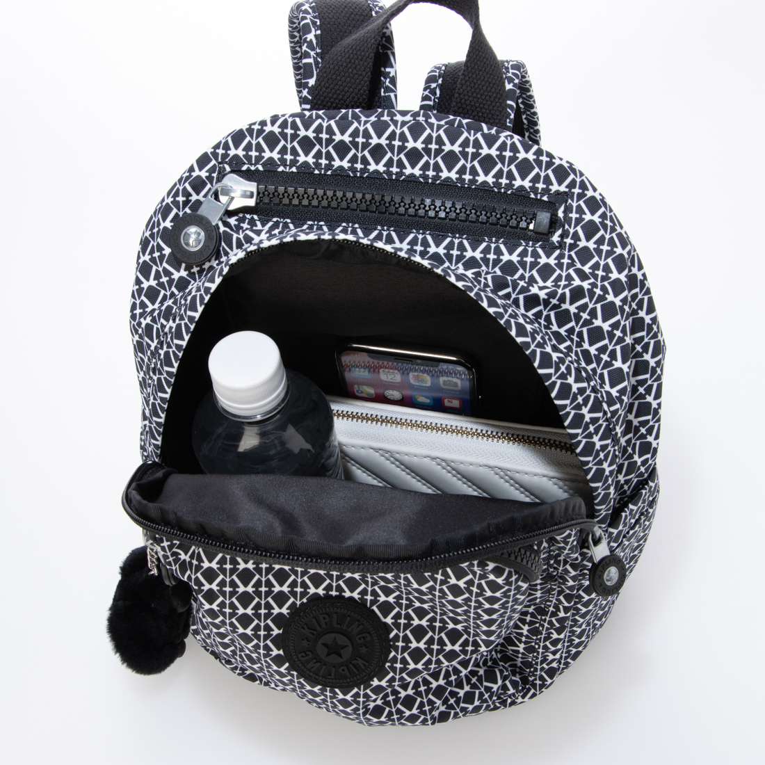Kipling キプリング　リュック　DELIA M パソコン収納　スーツケース Kipling キプリング リュック DELIA M パソコン収納 スーツ