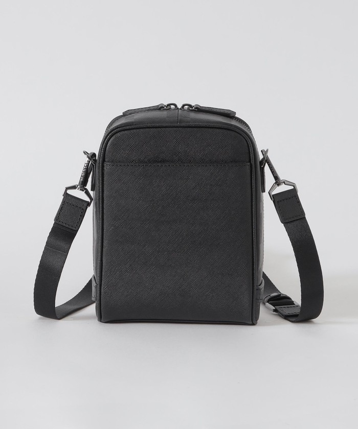 未使用級☆BLACK LABEL CRESTBRIDGE☆ボディーバッグ 黒 BLACK lab.】ロゴプリントボディバッグ（バッグ）｜BLACK LABEL