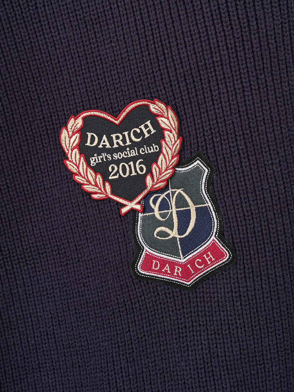Darich - darich レトロニットカーディガン ネイビー ダーリッチ Darich カレッジワッペンVネックニットカーディガン