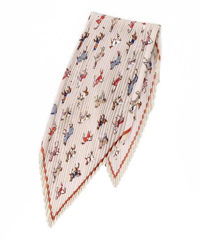 プリーツプリーズ　ベーシックスカーフ　ホワイト BASIC SCARF – isseymiyake.com