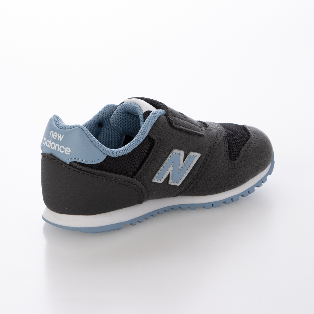 フランス様ご依頼品 New Balance 327 スニーカー | ホワイト | FARFETCH JP