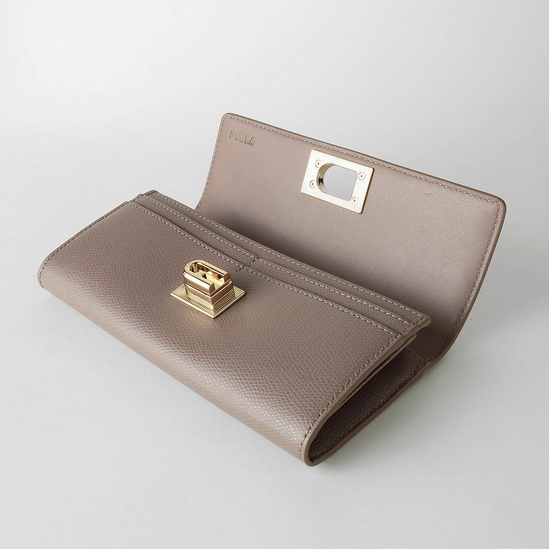 新品未使用　FURLA 長財布 FURLA] クロコ型押し♪ 長財布 CROCO (FURLA/長財布) 76340134
