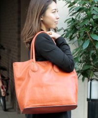 Otias/＜ロングセラー＞【テレビドラマ着用アイテム】オティアス Otias シュリンクレザータイプ合皮トートバッグ/取り外し可能なバッグインバッグ付き/500326894