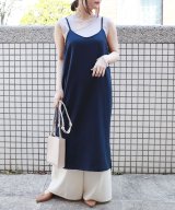 ネイビー