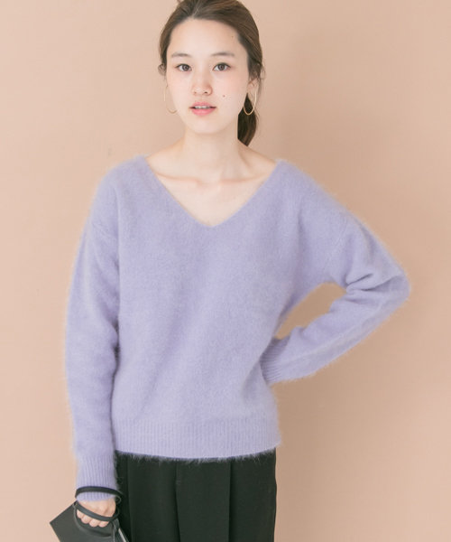SHENERY（シーナリー）の「ラクーンVネックニットプルオーバー（ニット/セーター）」 - WEAR