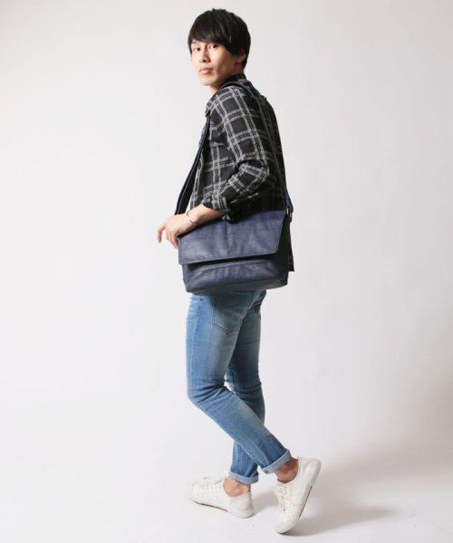 メンズ バッグ メンズファッション Puレザーフラップ ショルダーバッグ 合皮 Buyer S Select バイヤーズセレクト ザ カジュアル The Casual D Fashion