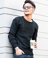 ブラック