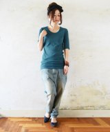 ブルー