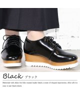 ブラック