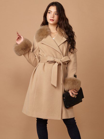 ブルーフォックス付ノーカラーコート ロイヤルパーティー Royal Party D Fashion