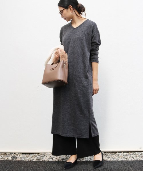 セール M 8 Vネック ニットソー ワンピース ロング丈 長袖 スリット入り アンドミー And Me D Fashion セール M 8 Vネック ニットソー ワンピース ロング丈 長袖 スリット入り アンドミー And Me D Fashion