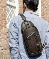 ZARIO/ザリオ ZARIO ボディバッグ メンズ ショルダーバッグ カジュアル 使いやすい 薄型 縦型 斜め掛け 肩掛け/501510916