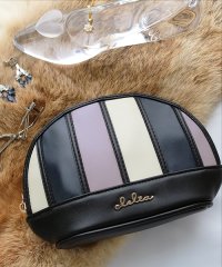 Clelia/メイクポーチ ポーチ 大容量 シェル型 可愛い ストライプ マルチポーチ  コンパクト Clelia クレリア ベレッサ Bellezza CL－62210 /501511032