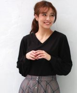 ブラック