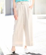 ベージュ
