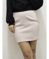 ピンク