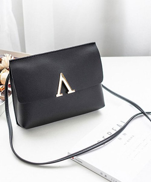 セール ミニ ショルダーバッグ レディース 字 斜めがけバッグ 小さめ スマートフォンポーチ ミニミニストア Miniministore D Fashion