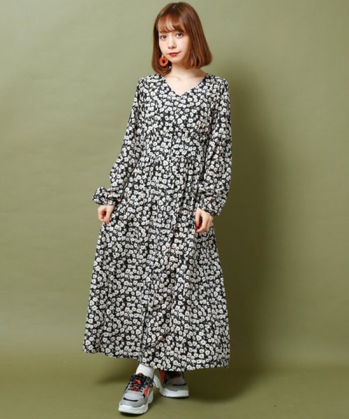 セール 花柄前開きワンピース レイカズン Ray Cassin D Fashion セール 花柄前開きワンピース レイカズン Ray Cassin D Fashion