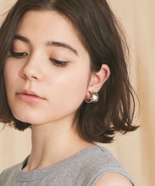 セール More 6月号掲載 Miho Nojiri Nano Universe Atelier St Cat 別注プレートフープイヤリング S ナノ ユニバース Nano Universe D Fashion