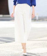 ホワイト×ブラックストライプ