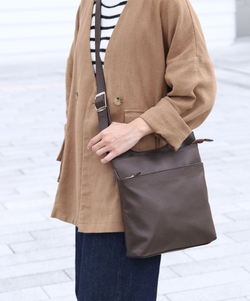 Jamale 日本製 牛革レザー サコッシュ ショルダーバッグ レディース ジャマレ Jamale D Fashion