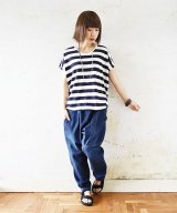ネイビー